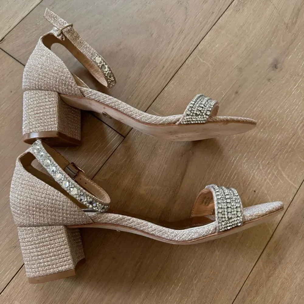 Badgley Mischka Women's Ornamented Sandal Heel 6 1/2